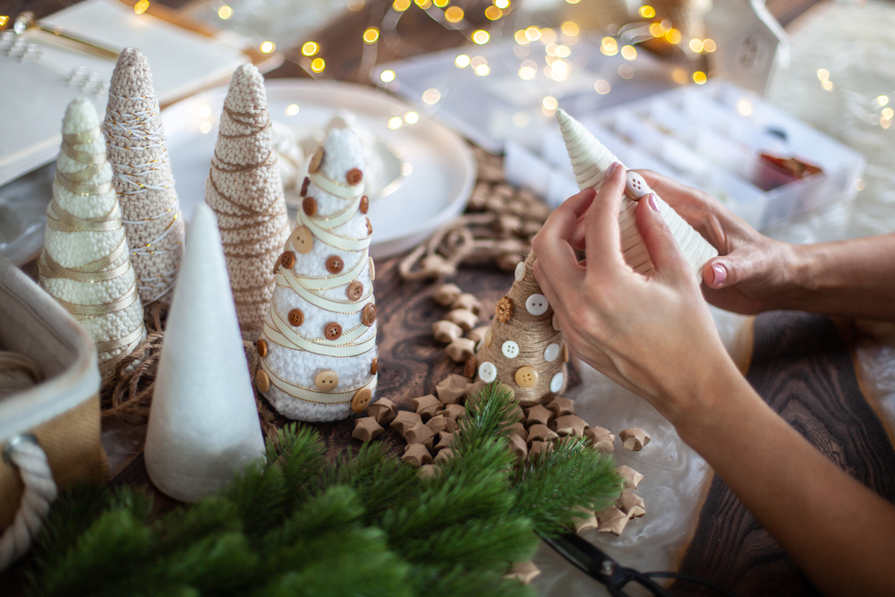 Natural Styrofoam Cone Set DIY Christmas Tree Decorations, Cone